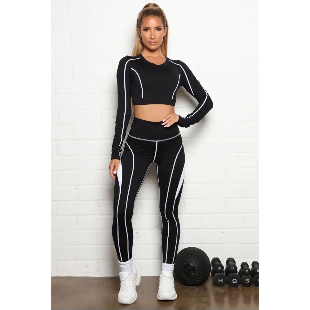 Fashion Nova Crop Top & Legging Set